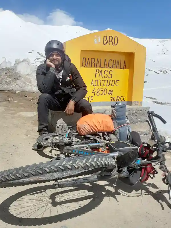 On top of Baralacha la