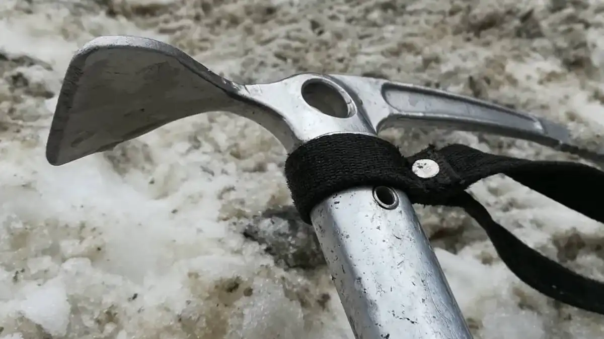 mountaineering gear essentials for beginners