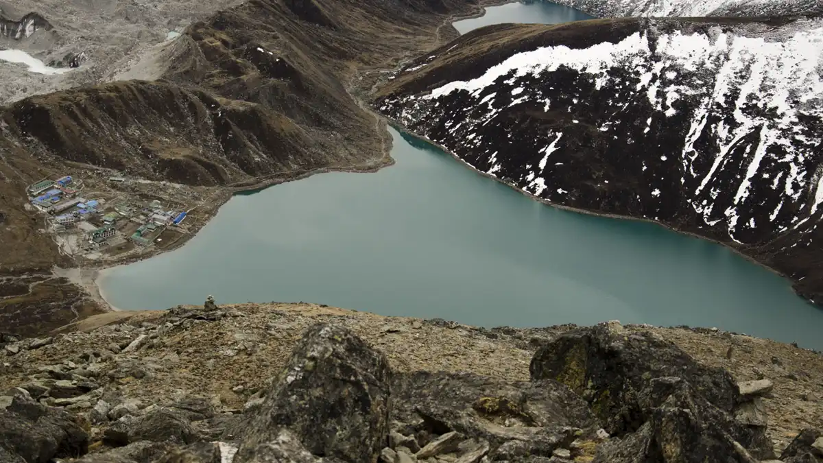 gokyo lakes view from gokyo ri everest trek
