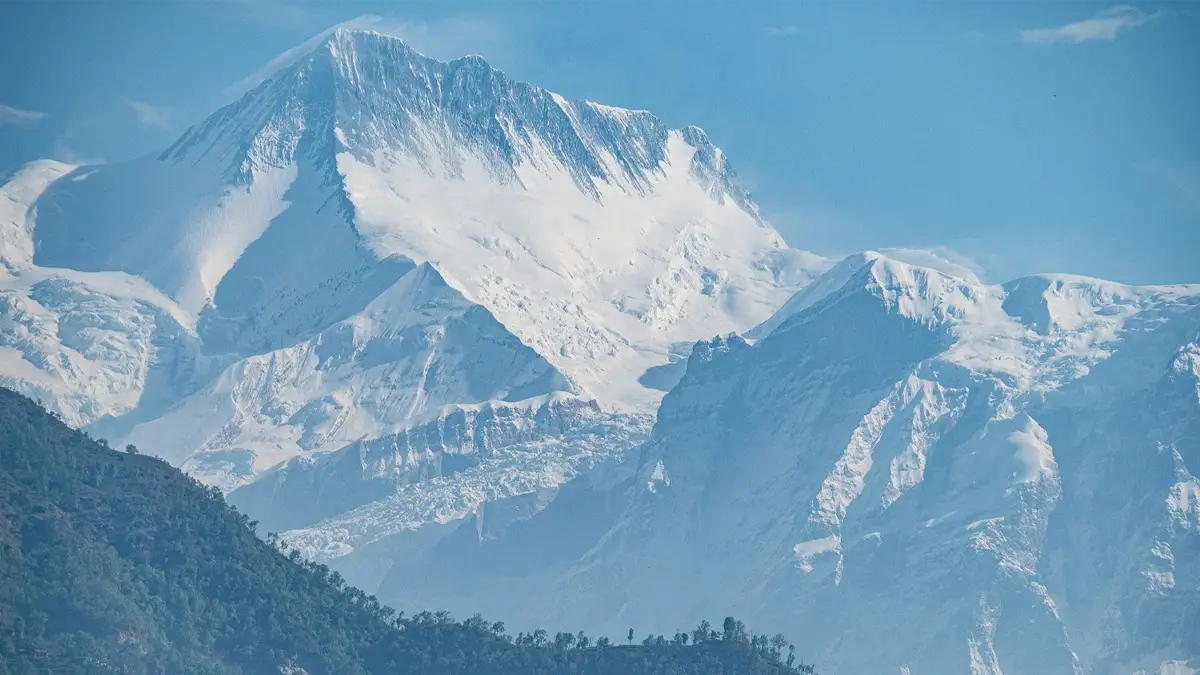 Annapurna Circuit trail near Thorong La pass, Nepal